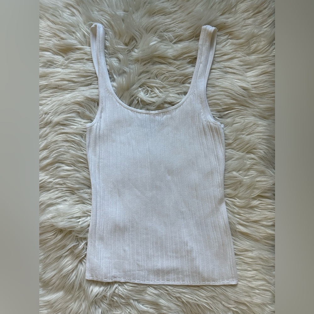 Banana Republic ribbed sweater knit tank - Picture 1 of 6